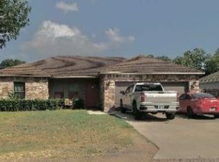 405A W Larkspur St, Victoria, TX 77904