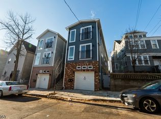 371 Chadwick Ave, Newark City, NJ 07112