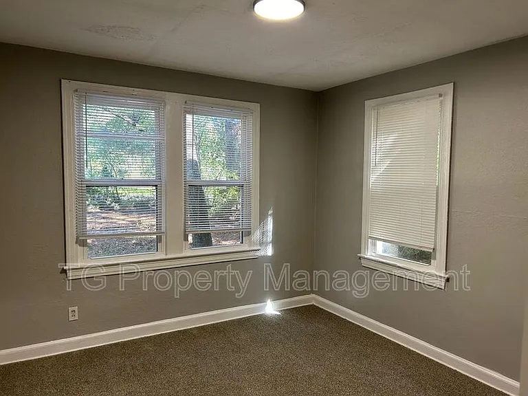 4408 Kenndle Rd — Photo 6