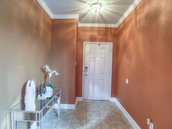 2nd image of 6722 Mountain Wood Way