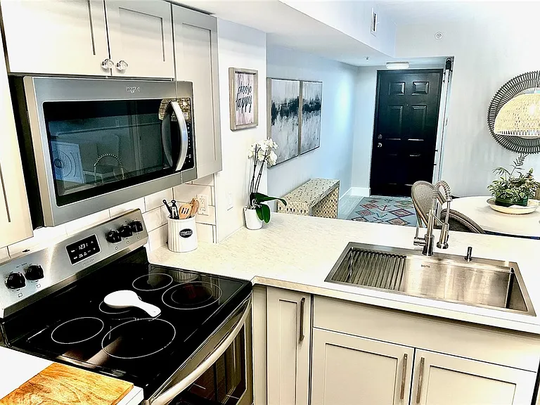 1550 S 42nd Cir #111 — Photo 5