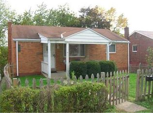 1425 Harris Ave, Pittsburgh, PA