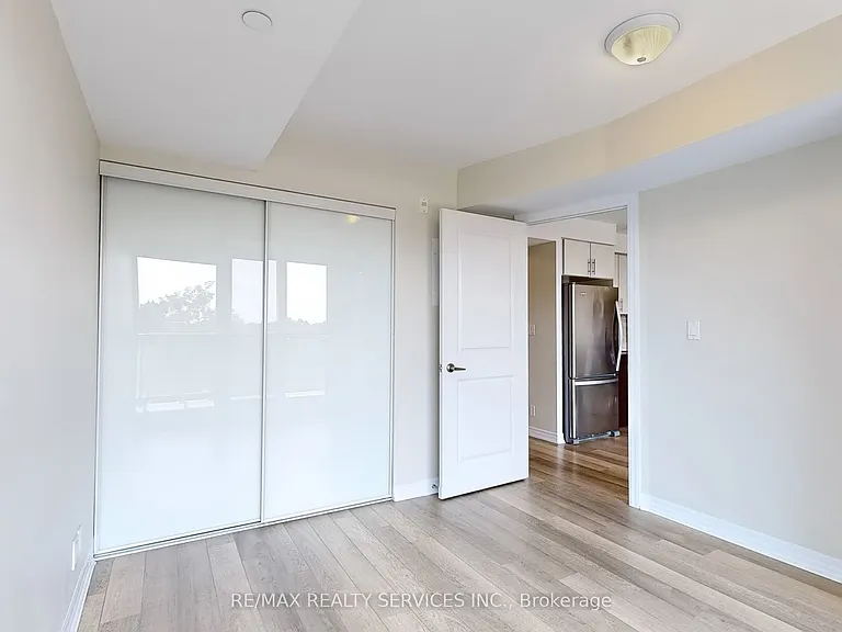 80 Esther Lorrie Dr #415 — Photo 19