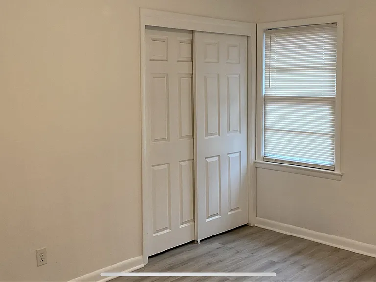 2558 Rice St — Photo 7