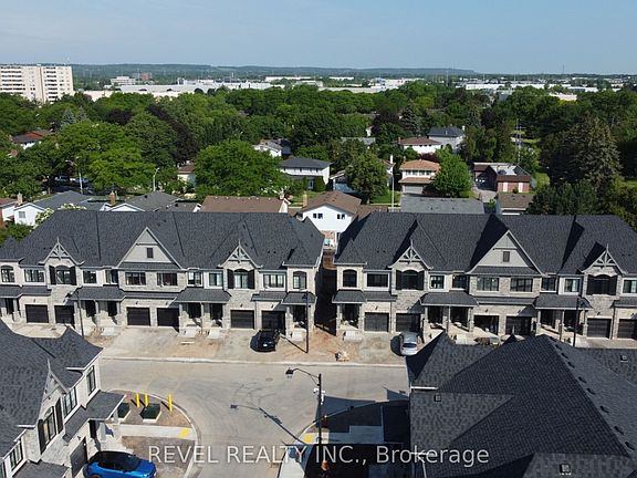 5th image of 3191 Maplehill Dr