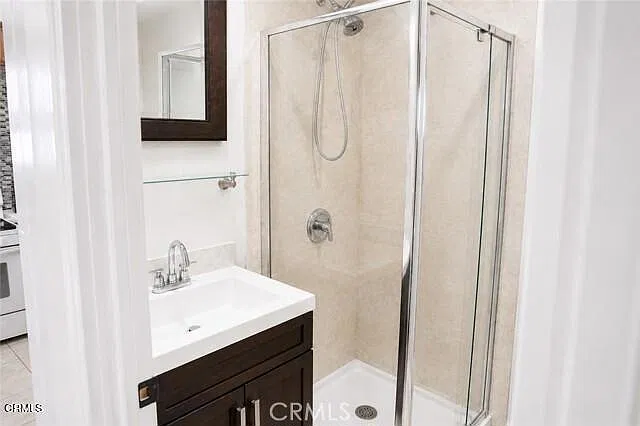 1 bed, 1.0 bath, 600 sqft, $1,700 — Photo 4