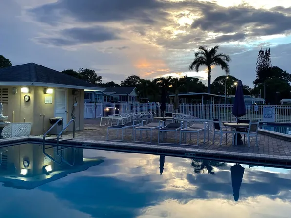 6175 N Joshua Lane, Lake Worth, FL 33462