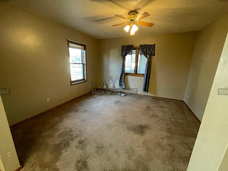 316 W Chestnut St #LOWER — Photo 6