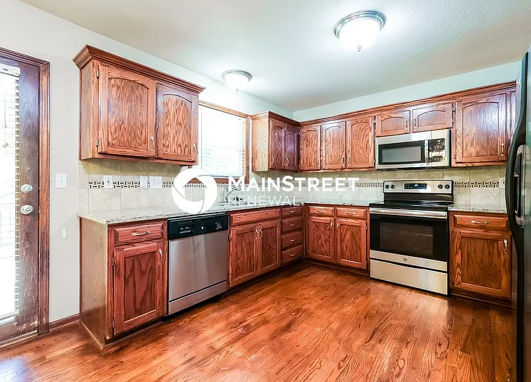 16101 Slater Ave — Photo 5