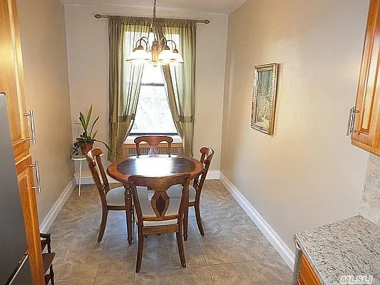 Sold by Madeleine Realty Ltd. | media 9