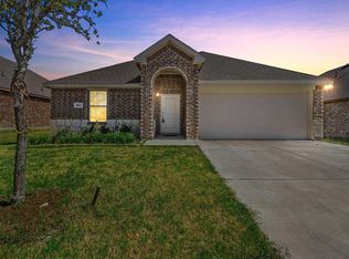 504 Range Dr, Princeton, TX 75407