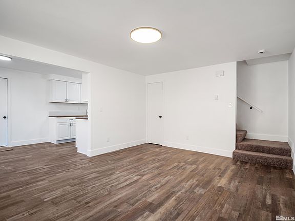 5th image of 3316 Woodside Dr APT 14