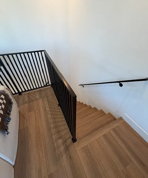 966 Sanborn Ave #B — Photo 9