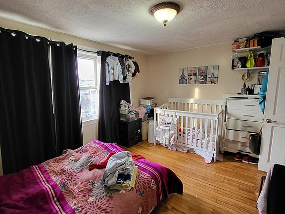 2nd image of 11735 126th St Floor 2