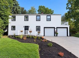 4 Owaissa Rd, Timberlake, OH 44095