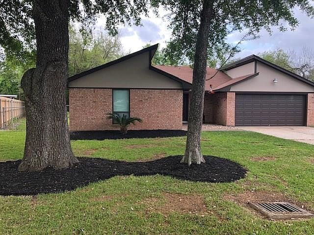 1st image of 1403 Bonnieville Dr