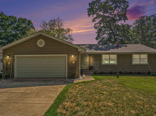 58901 46th St, Lawrence, MI 49064