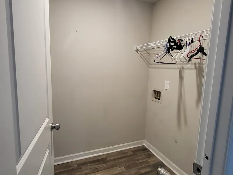 1223 Christy Ct — Photo 10
