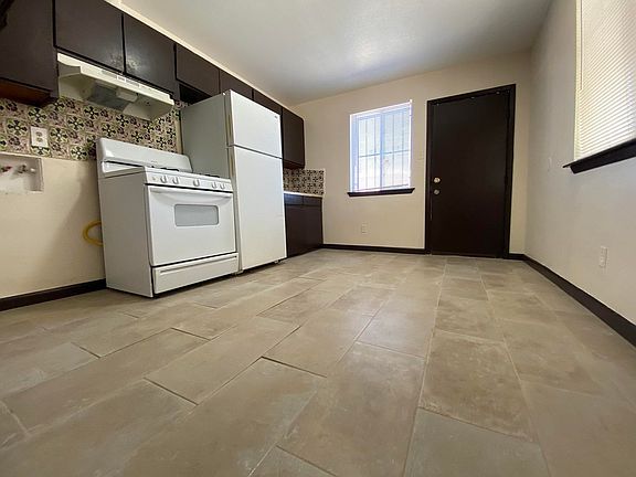 3rd image of 7143 N Loop Dr APT D