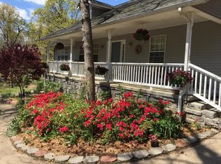 903 W 14th St, Grove, OK 74344