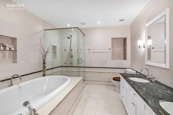 Rented by Sotheby's International Realty | media 5