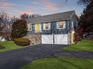 47 Linebrook Rd, Ipswich, MA 01938