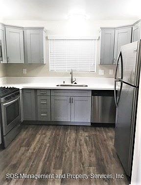 3rd image of 4113 43rd St Unit 1