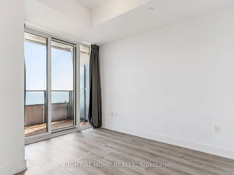 20 Shore Breeze Dr #1409 — Photo 27