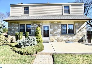 801 Marchman Rd, Philadelphia, PA 19115