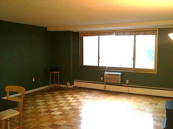 4th image of 151 Buffalo Ave APT 406