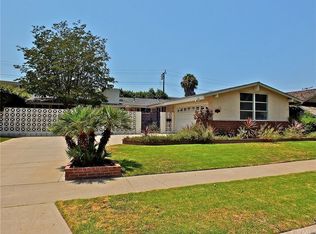 12661 Martha Ann Dr, Los Alamitos, CA 90720