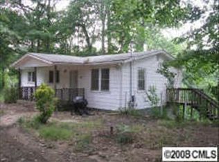 202 Kendrick Ave, Dallas, NC 28034