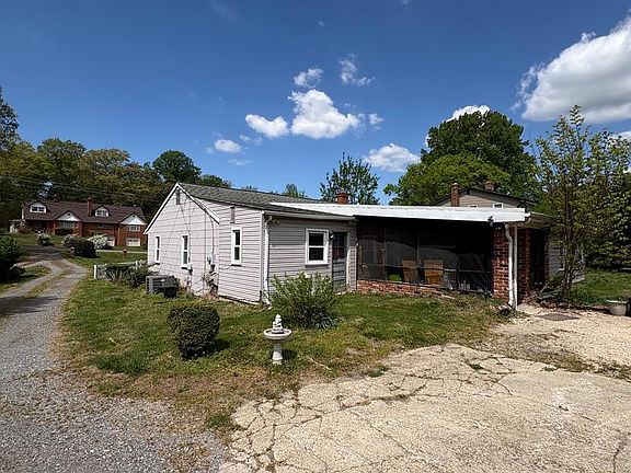 5th image of 8670 Fairground Rd