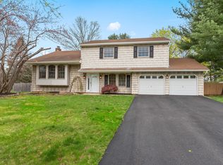 195 Sycamore Ave, Freehold, NJ 07728