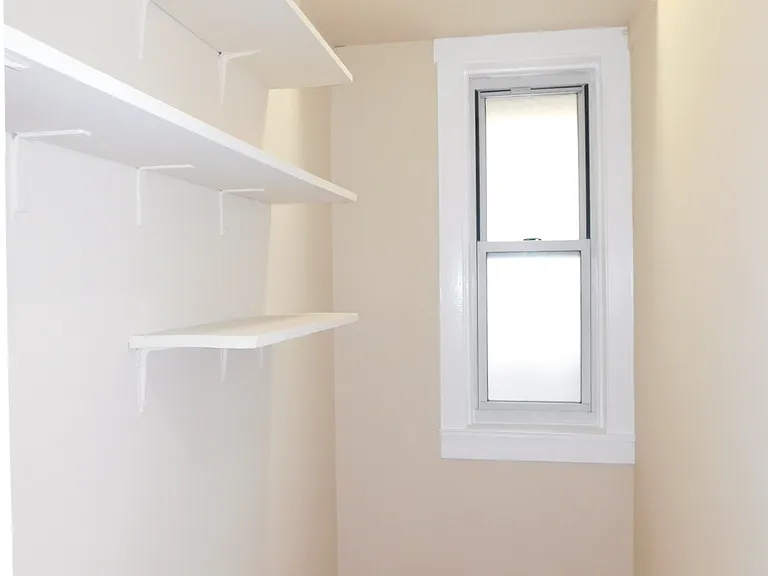 1112 W Columbia Ave #25 — Photo 9