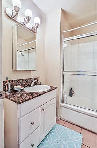 1st image of 1021 Scott St APT 140