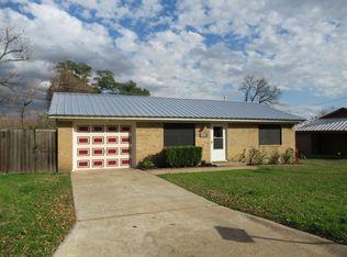 306 Johnson St, Brenham, TX 77833