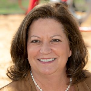 Donna   Ragland
