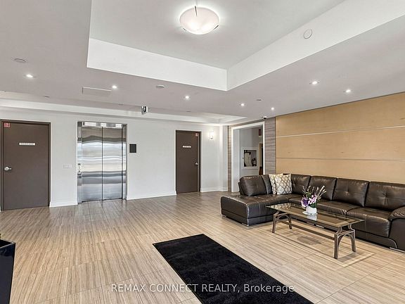 2nd image of 84 Aspen Springs Dr #307