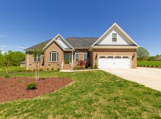 109 Kelly Marie Ct, Kings Mountain, NC 28086