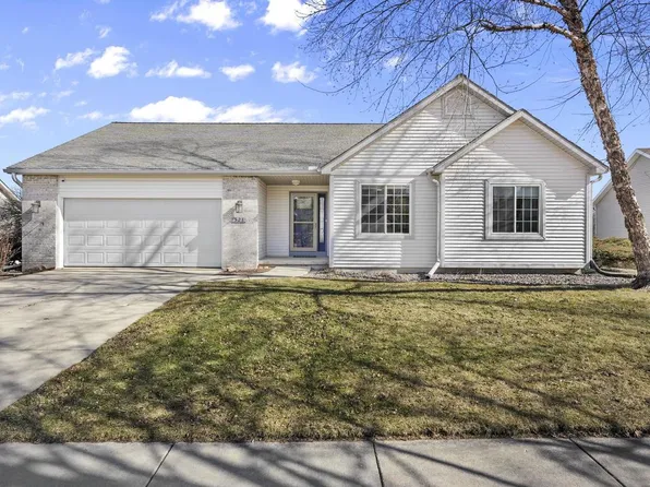 521 Military Ridge Drive, Verona, WI 53593