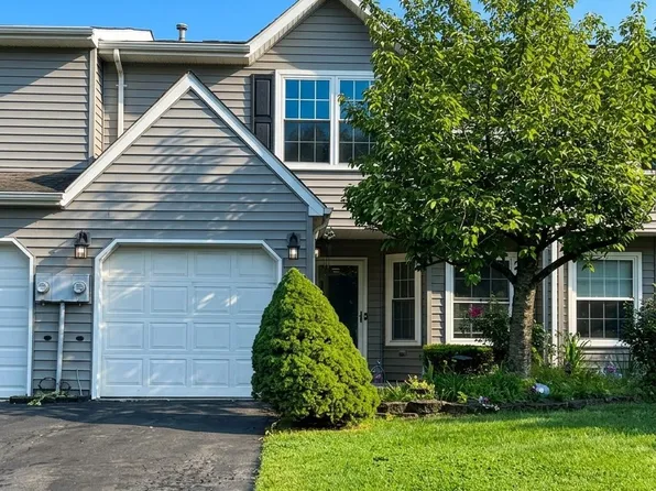 46 Mariners Cv, Freehold, NJ 07728