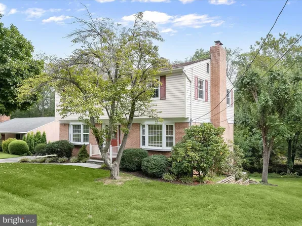 109 Hillside Rd, Baltimore, MD 21228