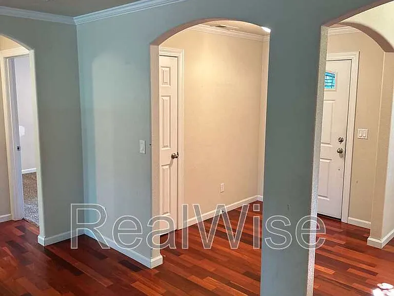 115 Wagon Wheel Dr — Photo 10