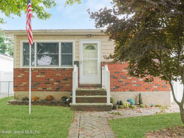 232 Titus Ave, Staten Island, NY 10306