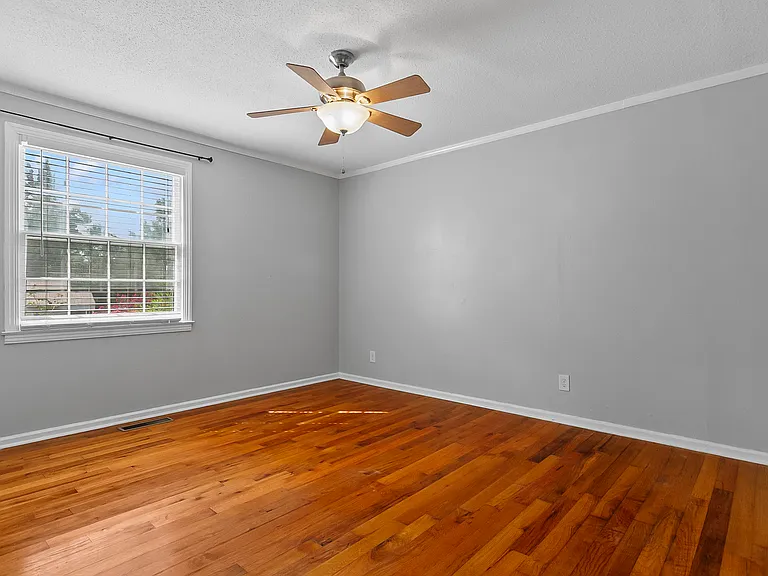 65 Circlewood — Photo 12