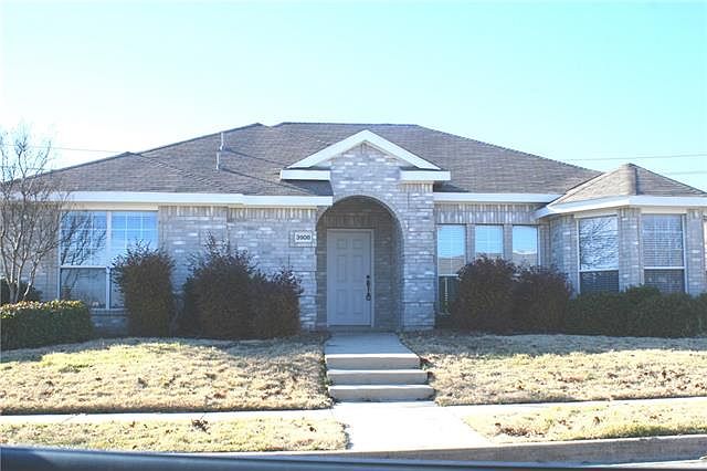 1st image of 3908 Chelsea Dr