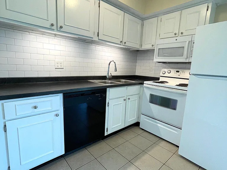 7399 Golden Springs Dr #7399 GOLDEN SPRINGS — Photo 3