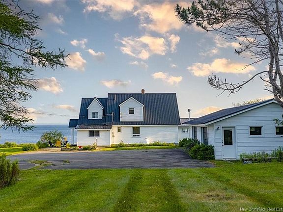 3rd image of 280 Holts Point Rd