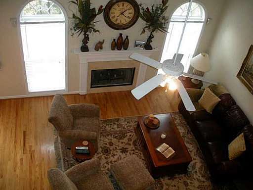 4th image of 3740 Patterstone Dr